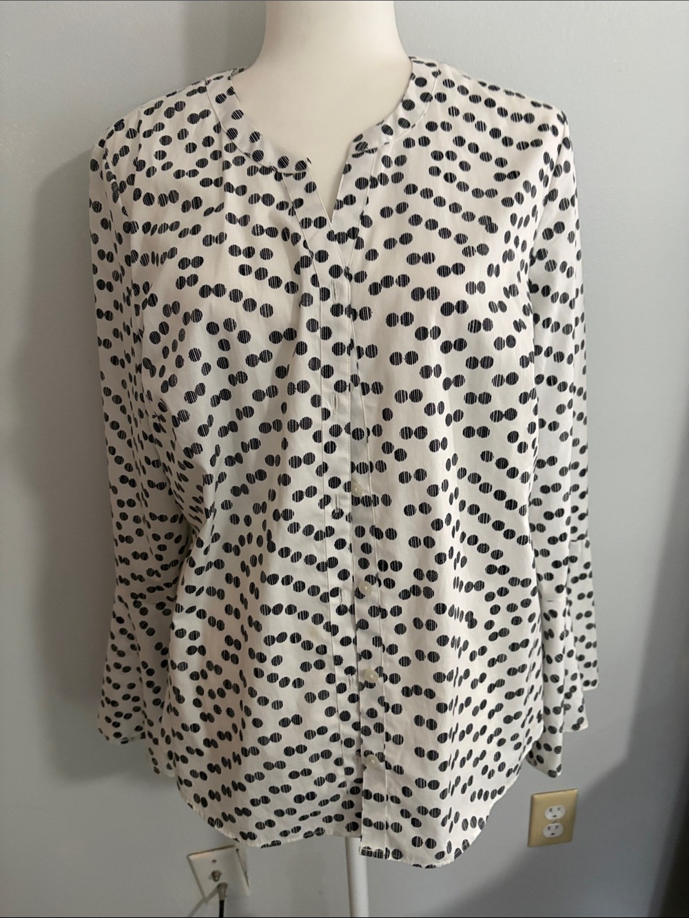 Women's Black Dot Print White Blouse